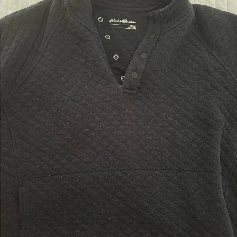 Eddie Bauer Black Quilted Pullover XL